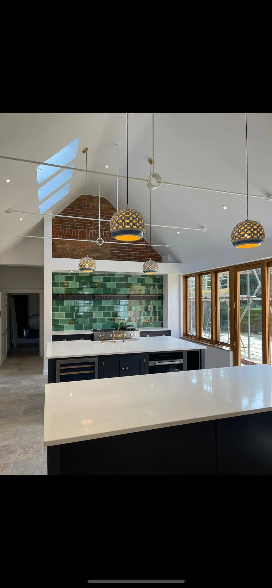 Images Aviva Stone South East Ltd
