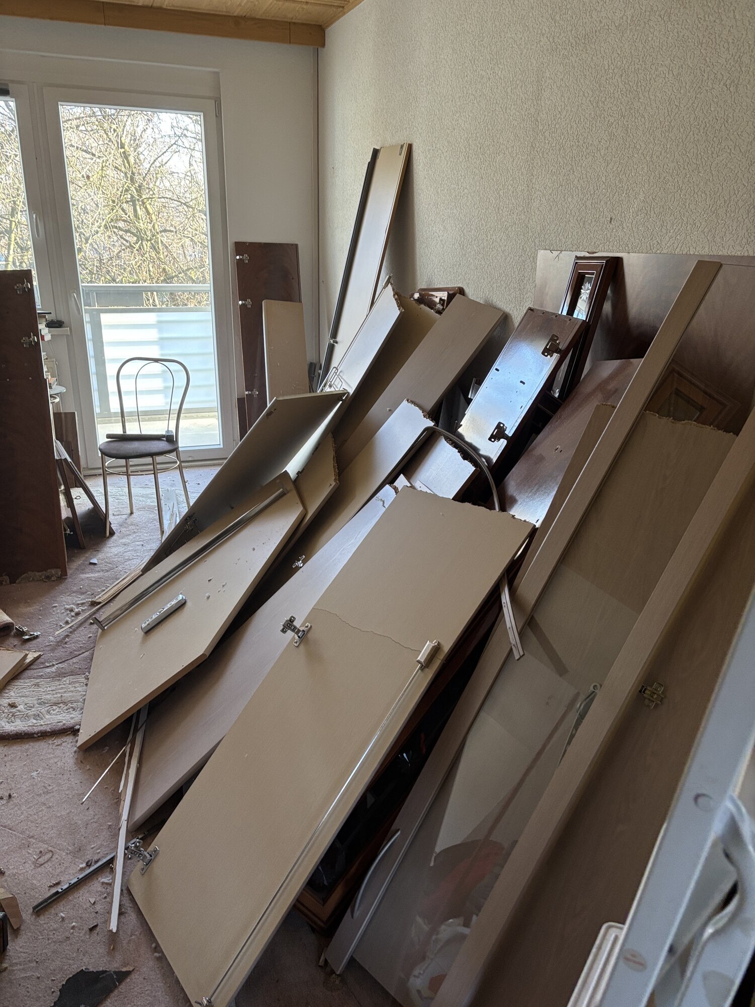 MG Dienstleistungen Leipzig - Haushaltsauflösungen - Entrümpelungen, An der Mühle 3 in Leipzig