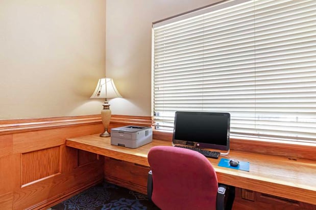 Images Best Western Locust Grove Inn & Suites