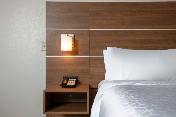 Images Holiday Inn Express & Suites Beloit by IHG