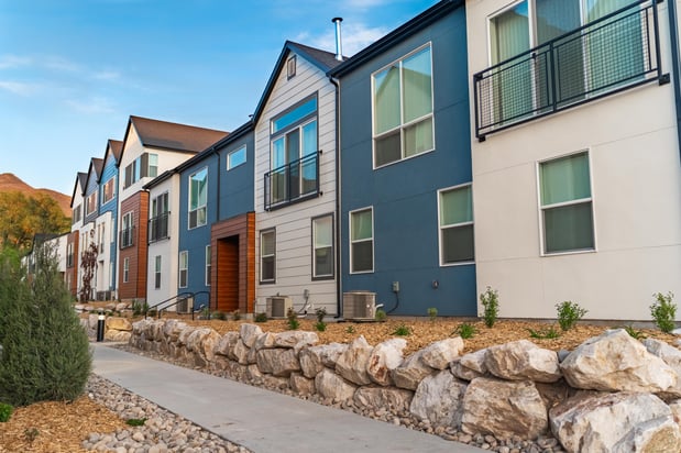 Images Woods Rose Townhomes