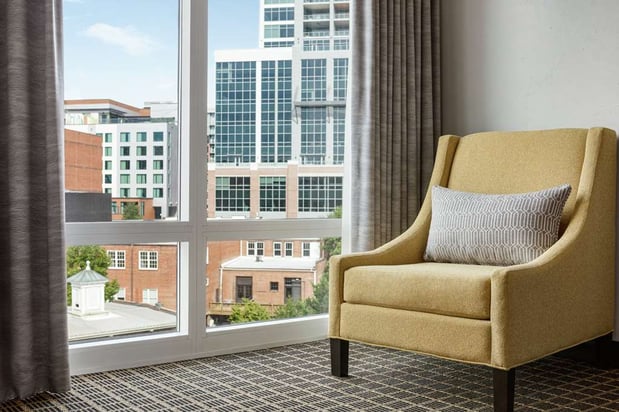 Images Hampton Inn & Suites Greenville-Downtown-RiverPlace