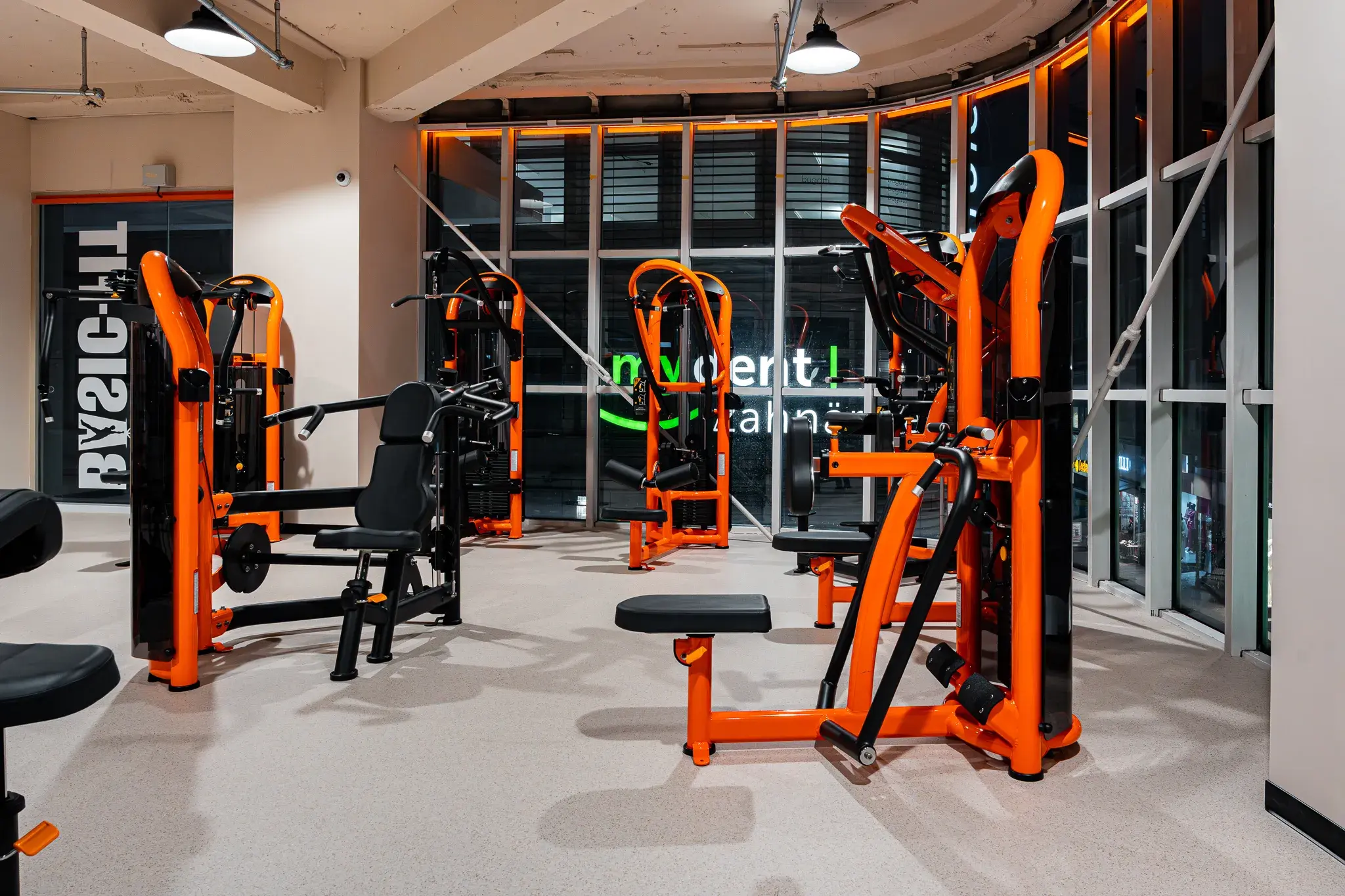 Basic-Fit 24/7, Limbecker Straße 25 in Essen