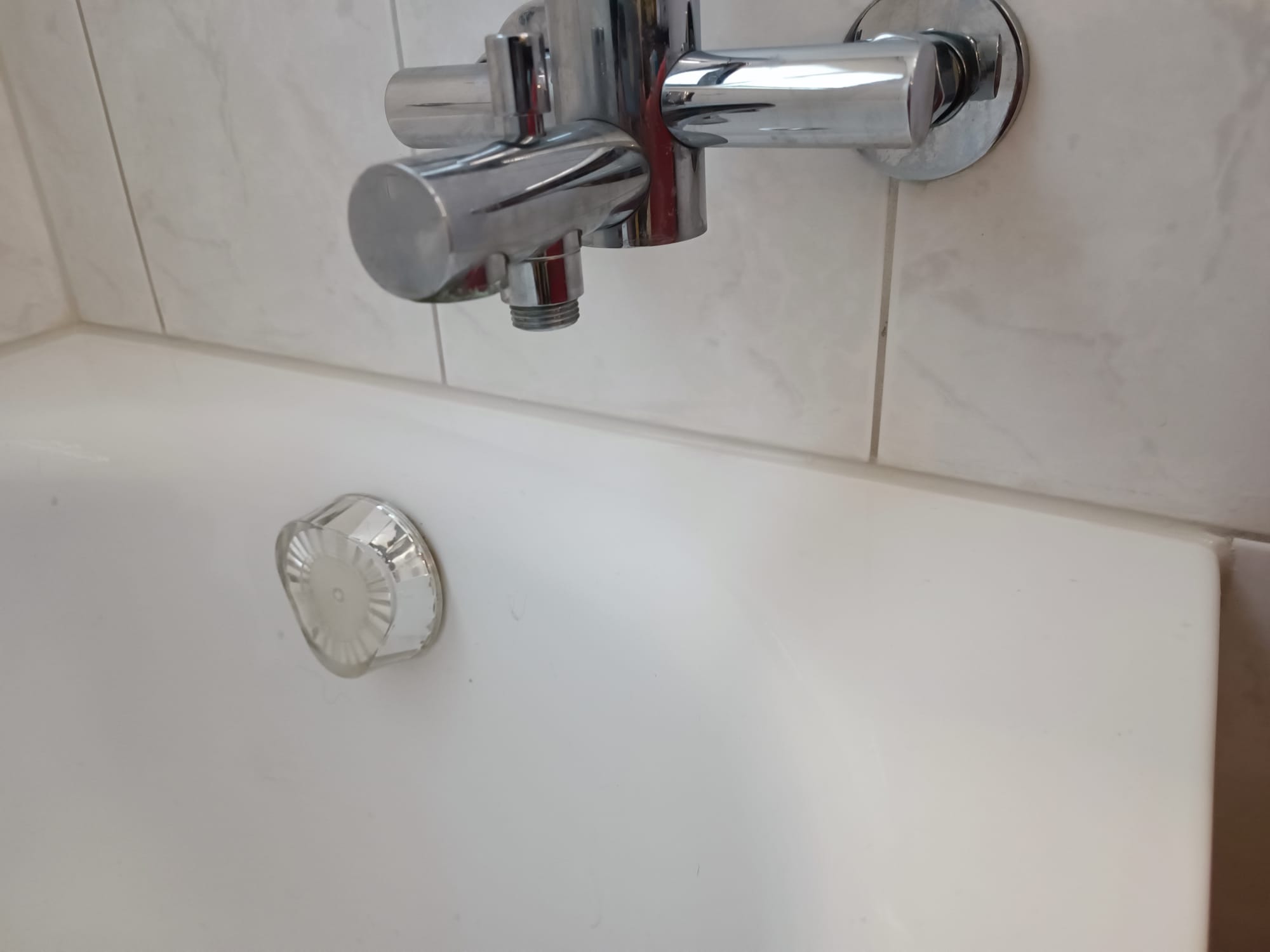 Bilder L. Wirz Haustechnik Sanitär und Heizung