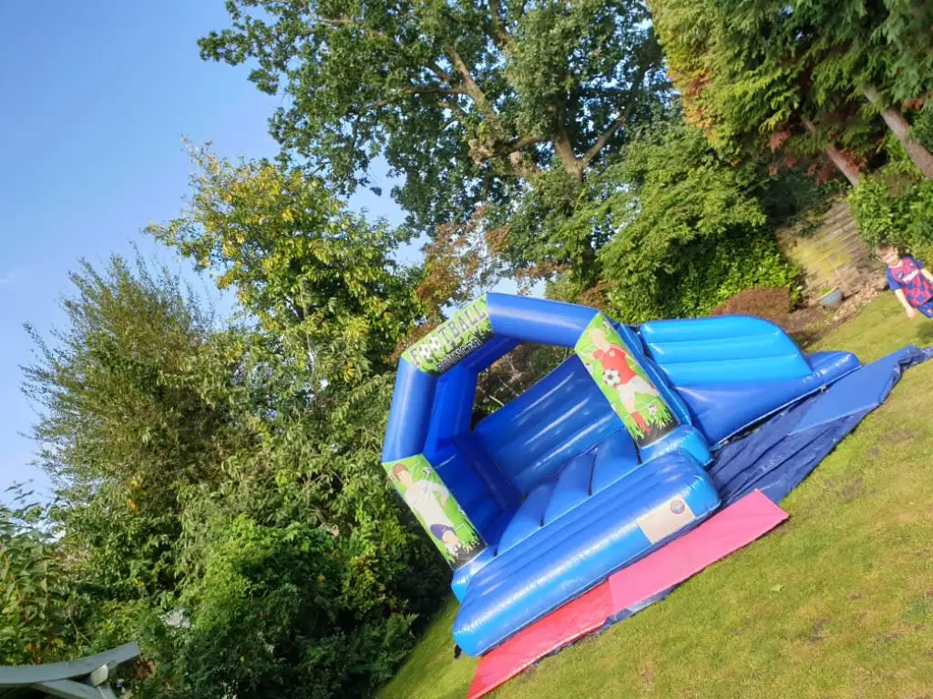Images Top Banana Bouncy Castles