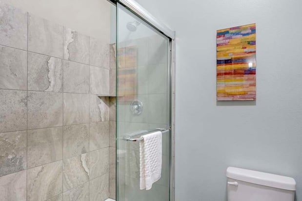 Images Best Western Plus Peppertree Inn at Omak