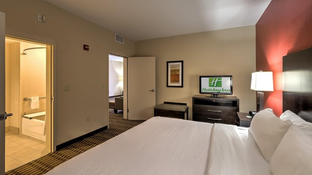 Images Holiday Inn Oklahoma City North-Quail Springs by IHG