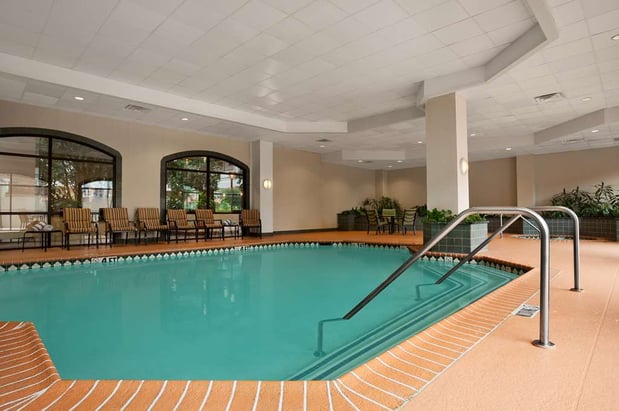 Images Embassy Suites by Hilton Dallas Near the Galleria