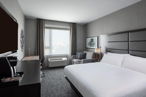 Images Holiday Inn Express Boston Logan Airport - Revere by IHG