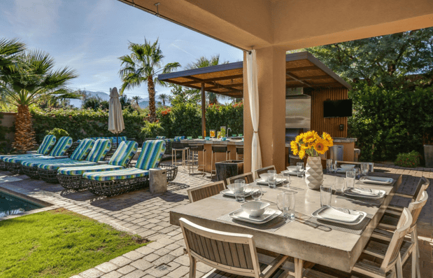 Images TRAVLR Vacation Homes