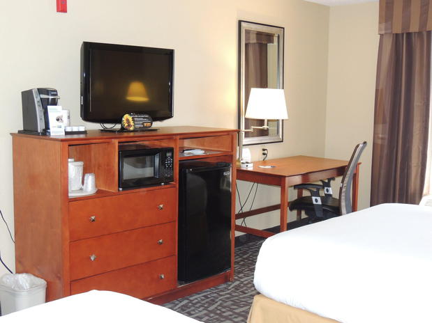 Images Holiday Inn Express & Suites Birmingham NE - Trussville, an IHG Hotel