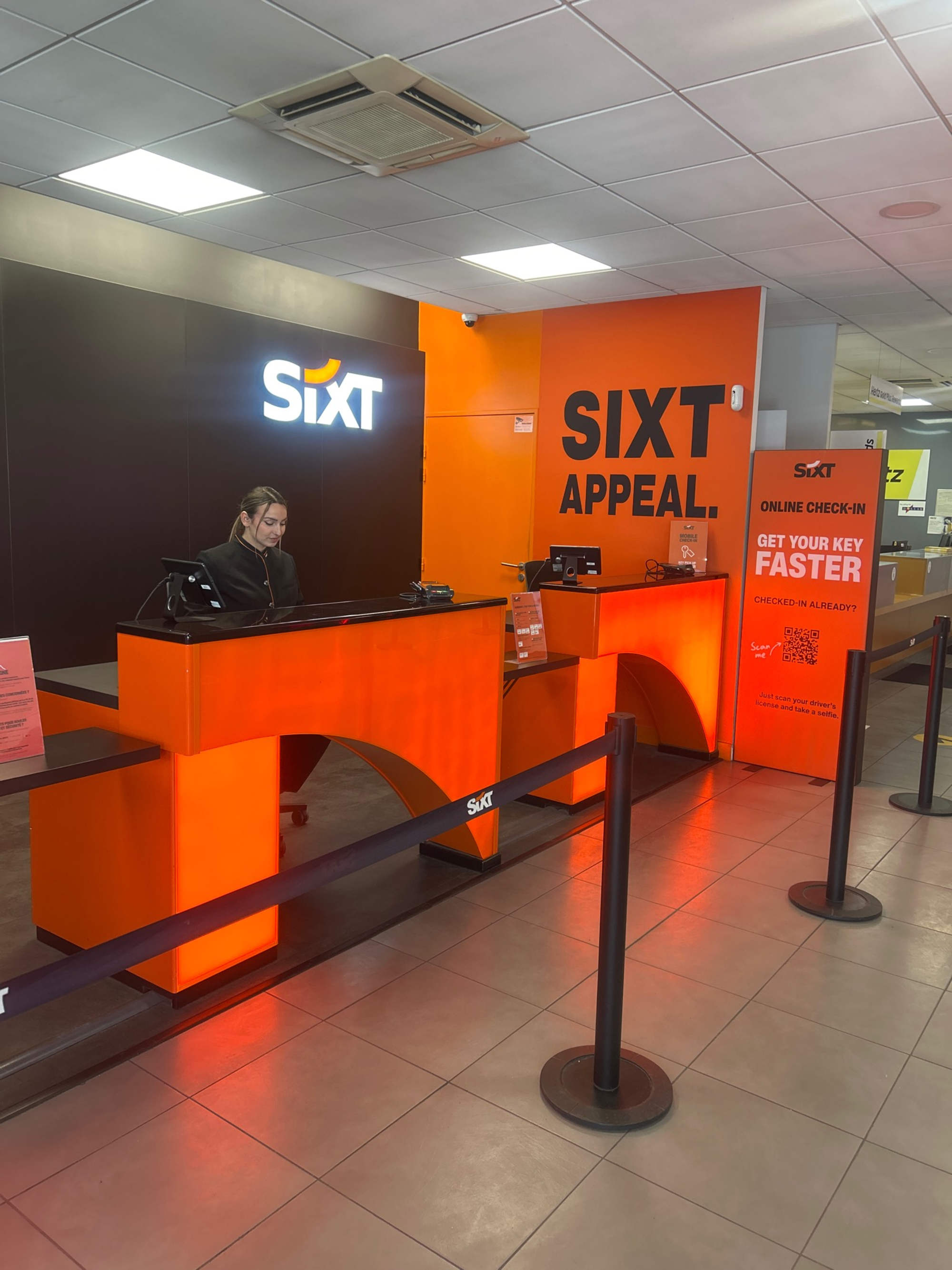 SIXT location voiture gare Marseille St Charles SIXT location voiture gare Marseille St Charles