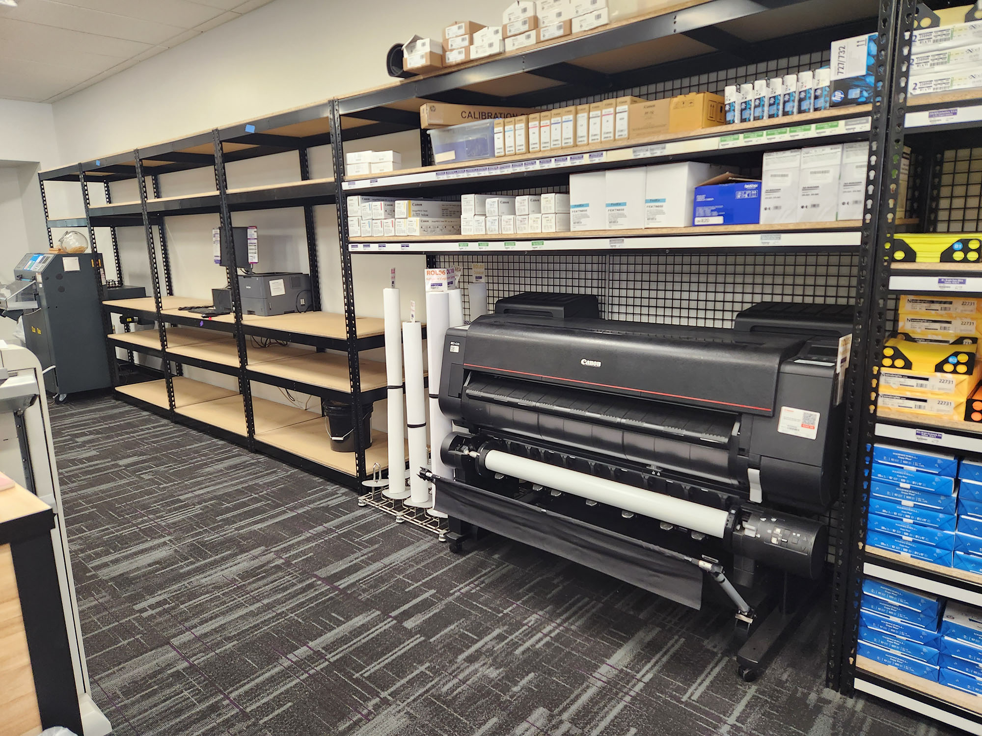 FedEx Office Print & Ship Center Image