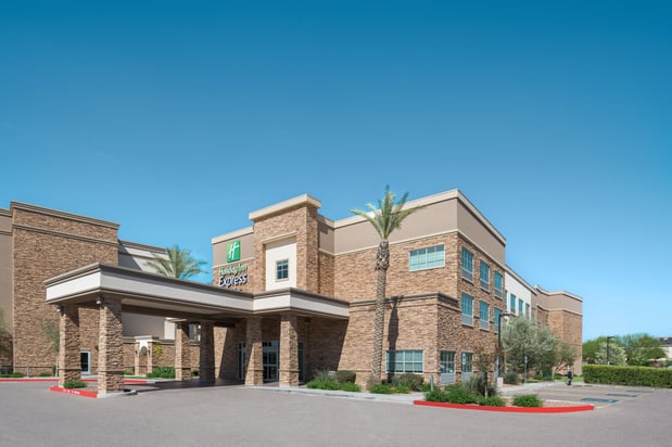 Images Holiday Inn Express & Suites Phoenix East - Gilbert by IHG