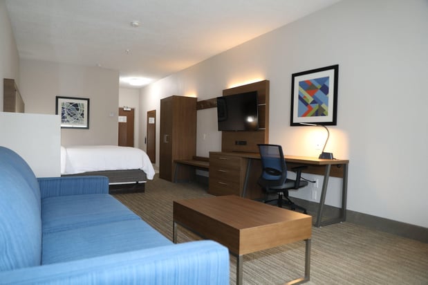 Images Holiday Inn Express & Suites Albuquerque Airport by IHG