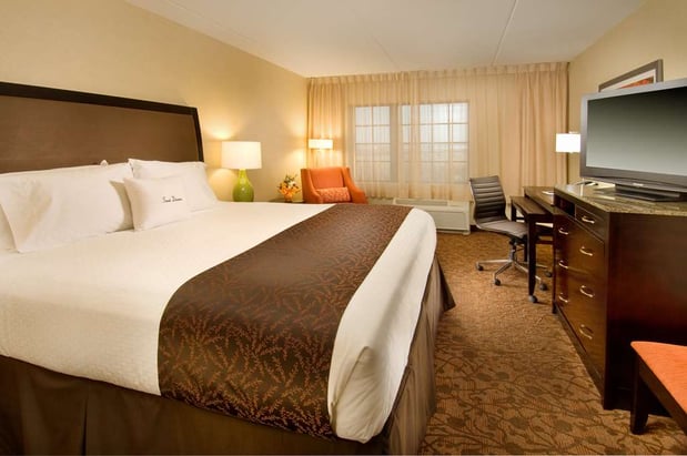 Images DoubleTree by Hilton Hotel Sterling - Dulles Airport