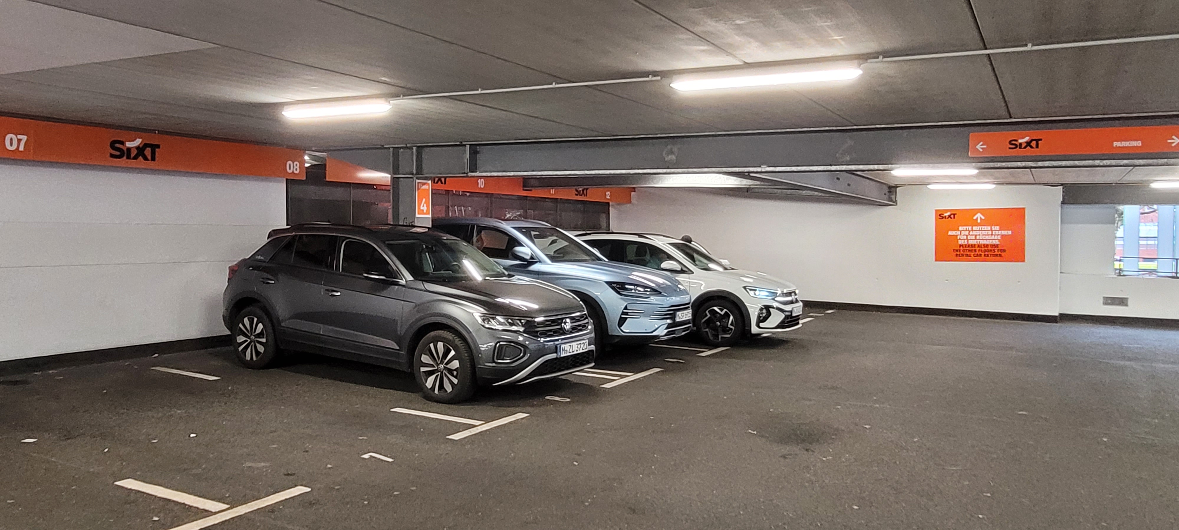 SIXT Autovermietung Hamburg Altona Bahnhof, Paul-Nevermann-Platz 15 in Hamburg