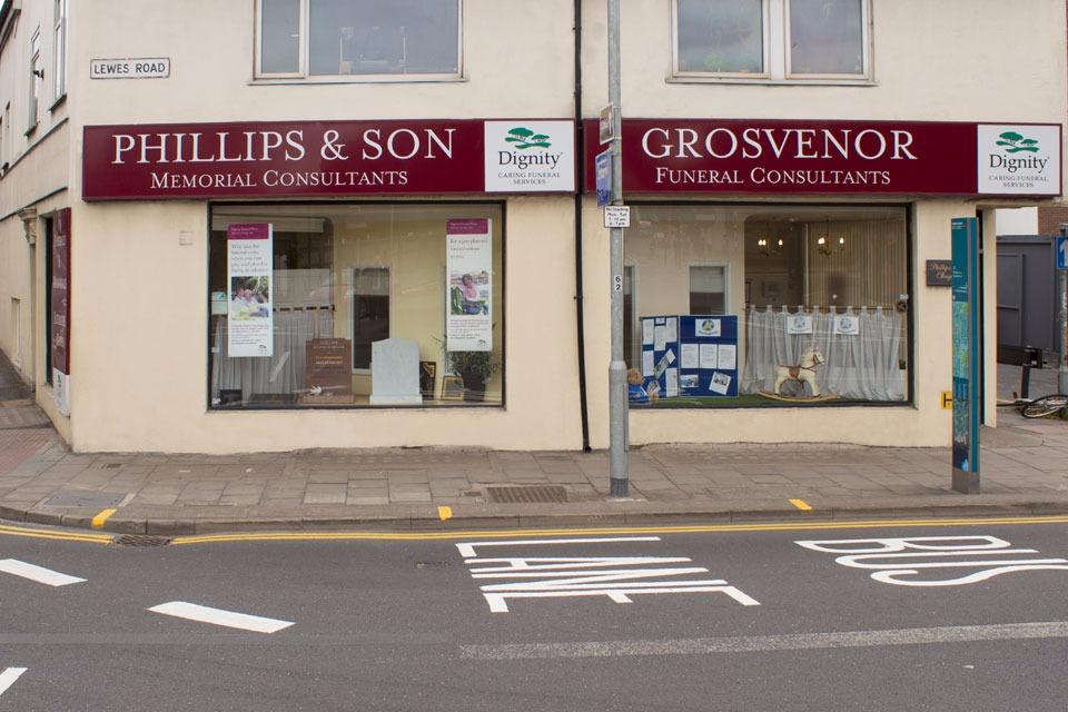 Images Closed - Grosvenor Funeral Directors