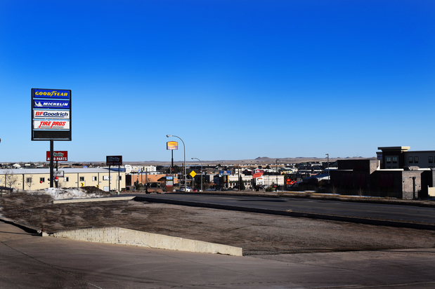 Images Valley View Apartments