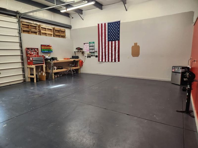 Images Apex Auto Glass LLC