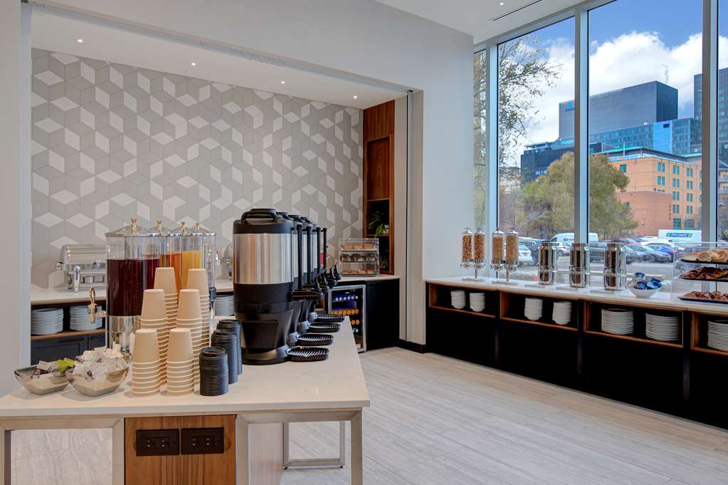 Homewood Suites by Hilton Montreal Downtown