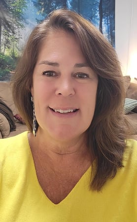 Images Shannon Larsen, Therapy Clinician