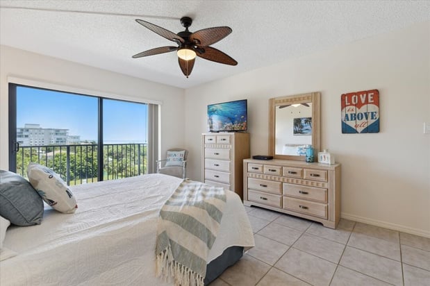 Images Happy Palm Stays (Stay In Cocoa Beach)