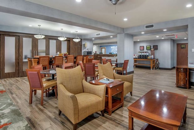 Images Hampton Inn Brownwood