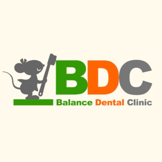 バランス歯科 Logo