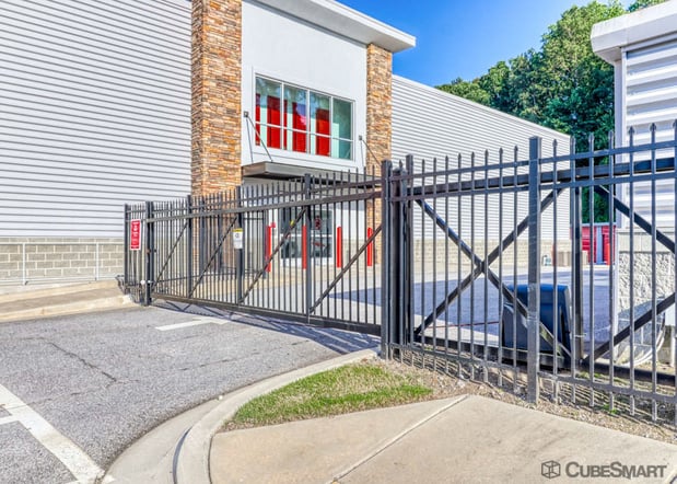 Images CubeSmart Self Storage