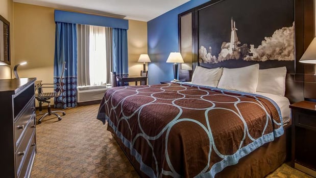 Images SureStay Plus by Best Western Alvin