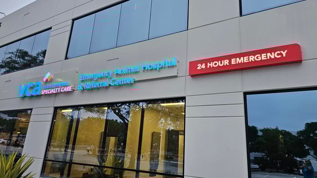 Images VCA Emergency Animal Hospital & Referral Center