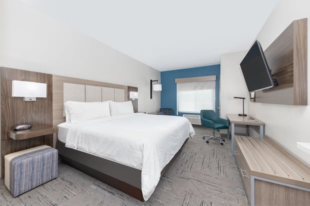 Images Holiday Inn Express & Suites Granbury by IHG