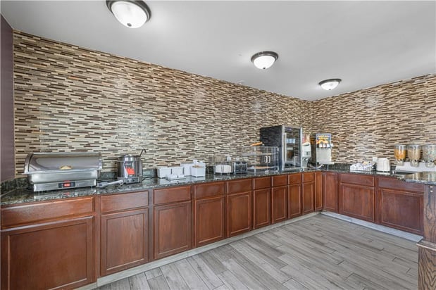 Images SureStay Plus by Best Western Kearney Liberty North