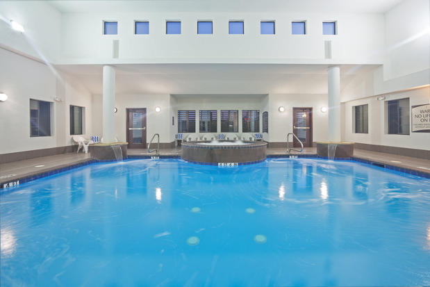 Images Staybridge Suites Plano - Richardson Area by IHG