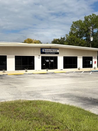 Images United Rentals - Ground Protection Matting