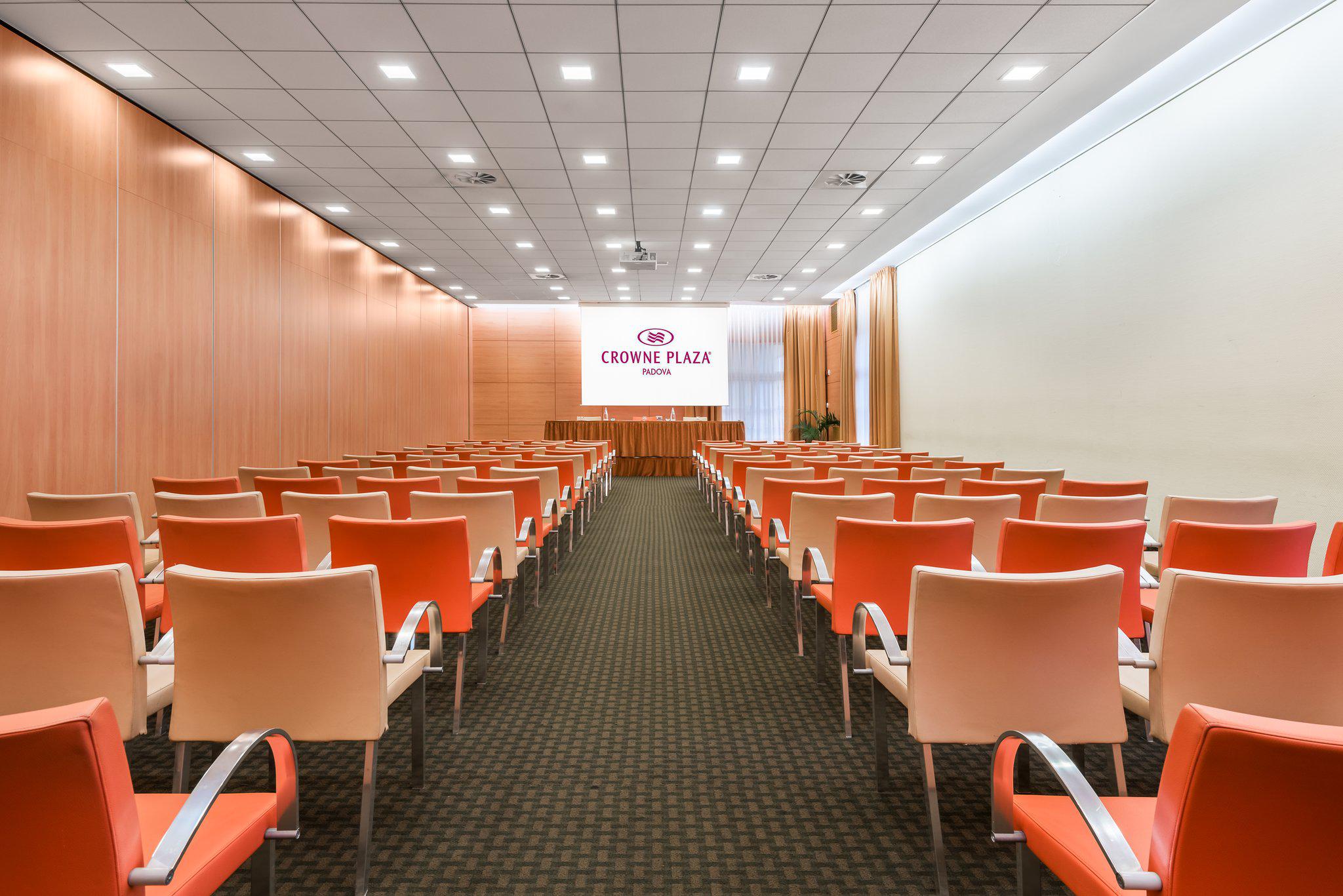 Crowne Plaza Padova by IHG