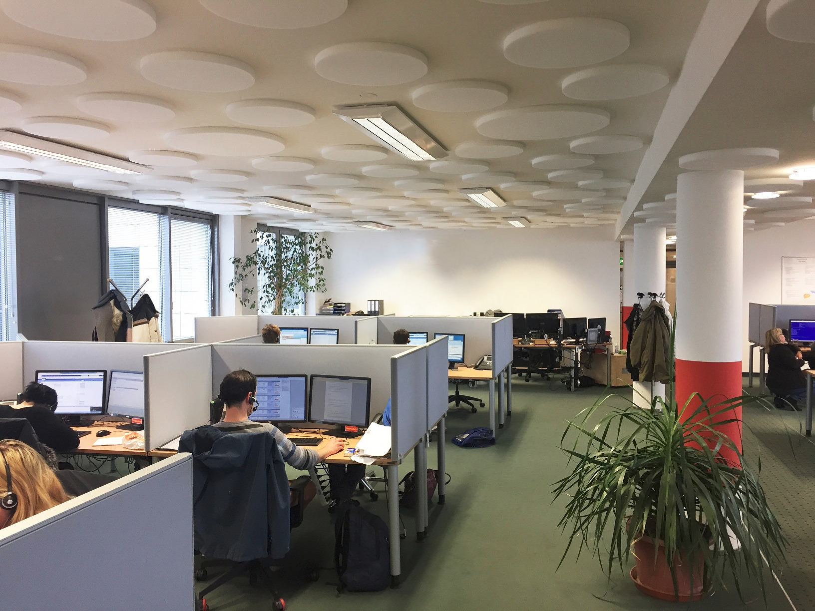 Bild 2 Adecco Service Center Solutions GmbH in Berlin