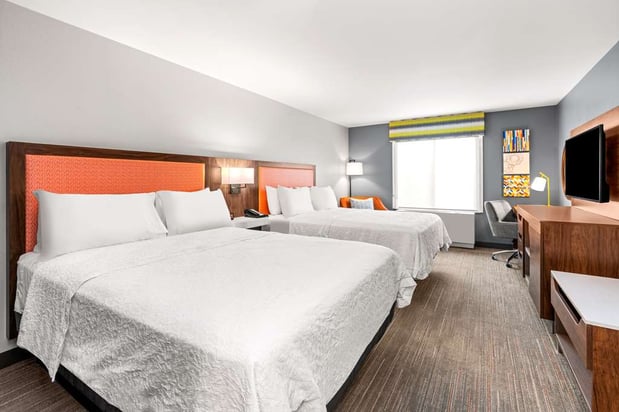 Images Hampton Inn & Suites Fairbanks