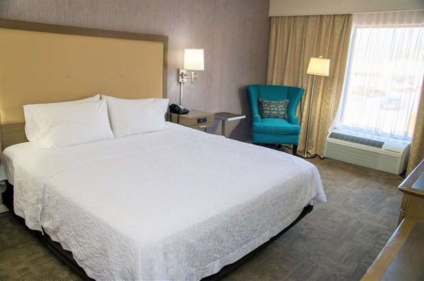 Images Hampton Inn Lewisburg