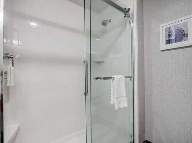 Images Hampton Inn and Suites by Hilton Cincinnati Midtown Rookwood