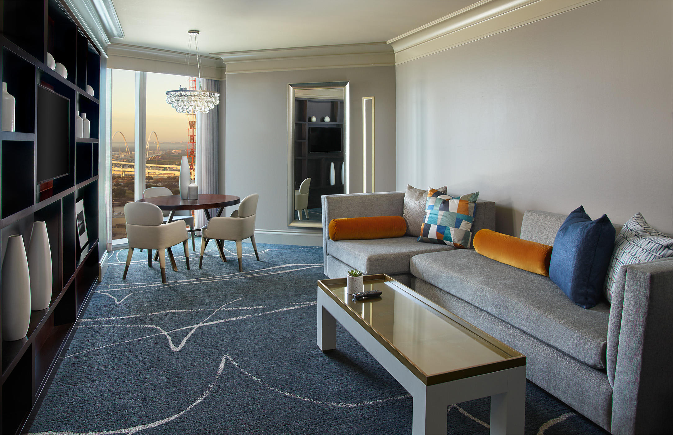 Executive Suite living room - Omni Dallas Hotel
