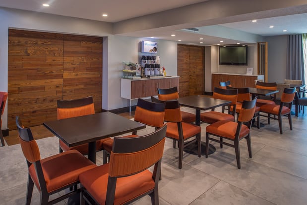 Images Holiday Inn Express & Suites San Antonio Medical-Six Flags by IHG