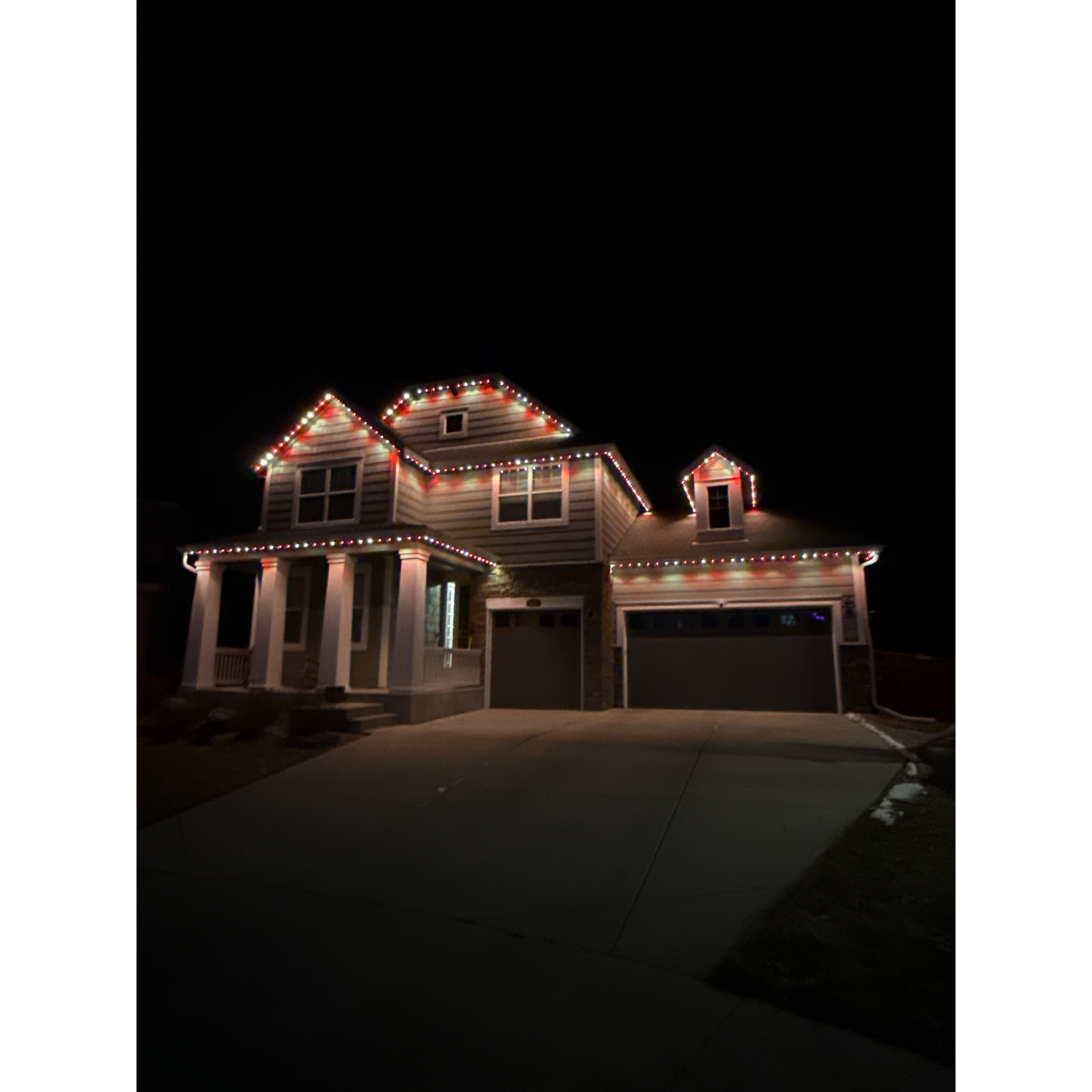 Home with red and white shine lighting pattern