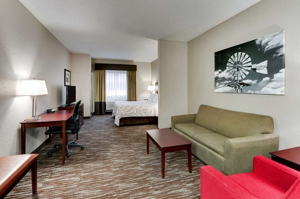 Images Best Western Plus University Inn & Suites