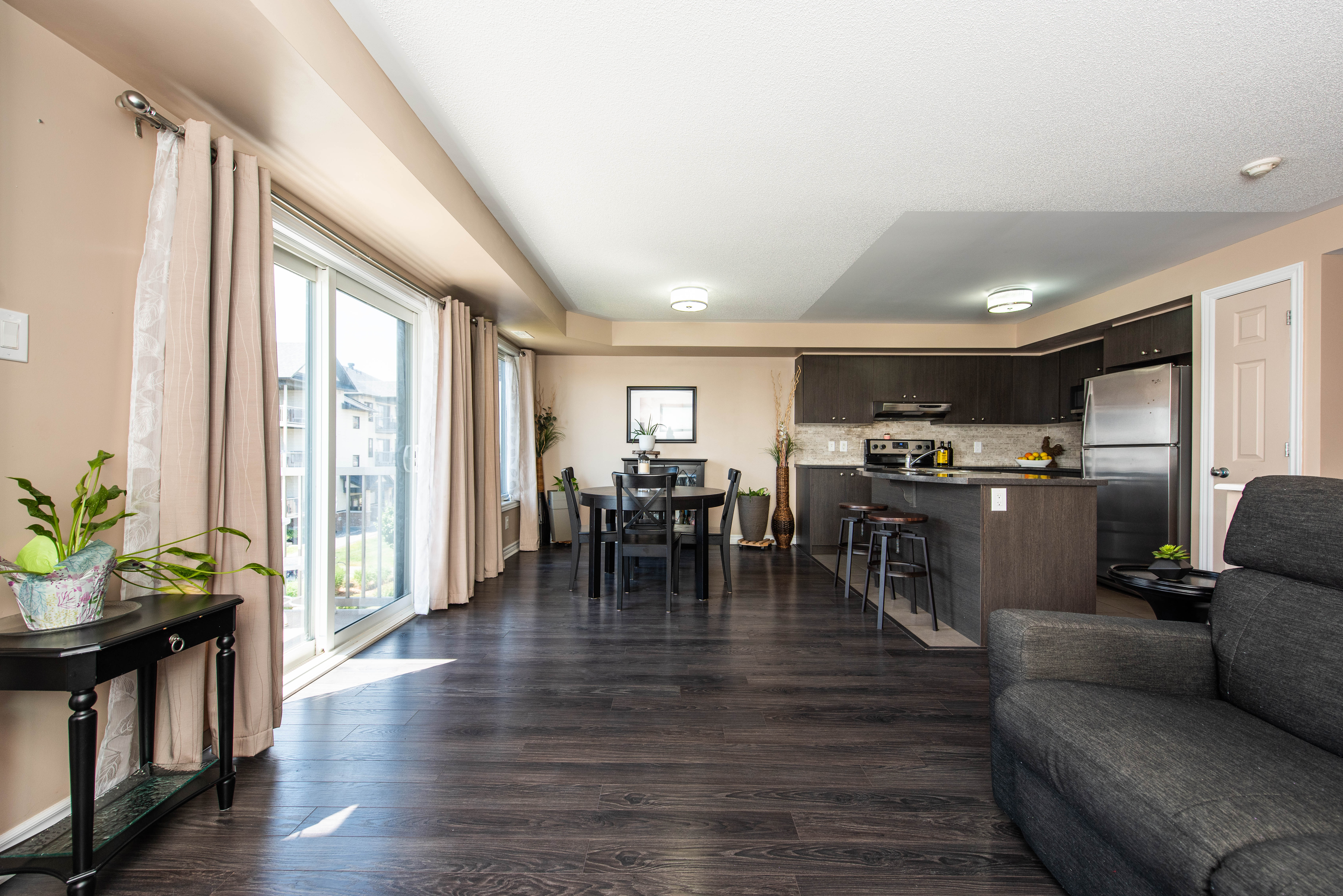 Images Leif Olson - Ottawa Real Estate Agent - Hamre Team RE/MAX Affiliates
