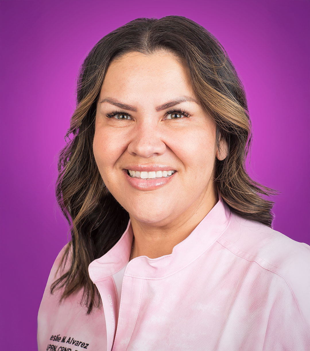 Headshot of Leslie Alvarez