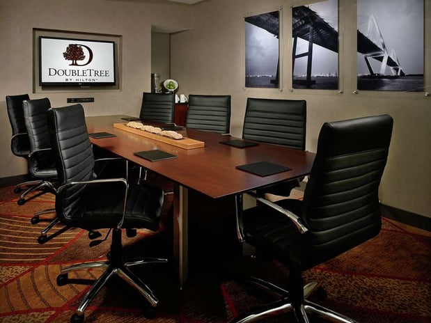 Images DoubleTree by Hilton Hotel & Suites Charleston Airport
