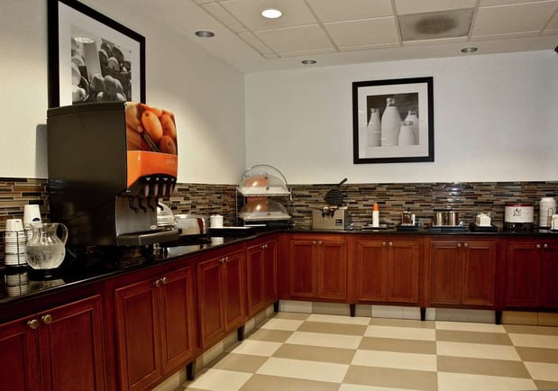 Images Hampton Inn McHenry