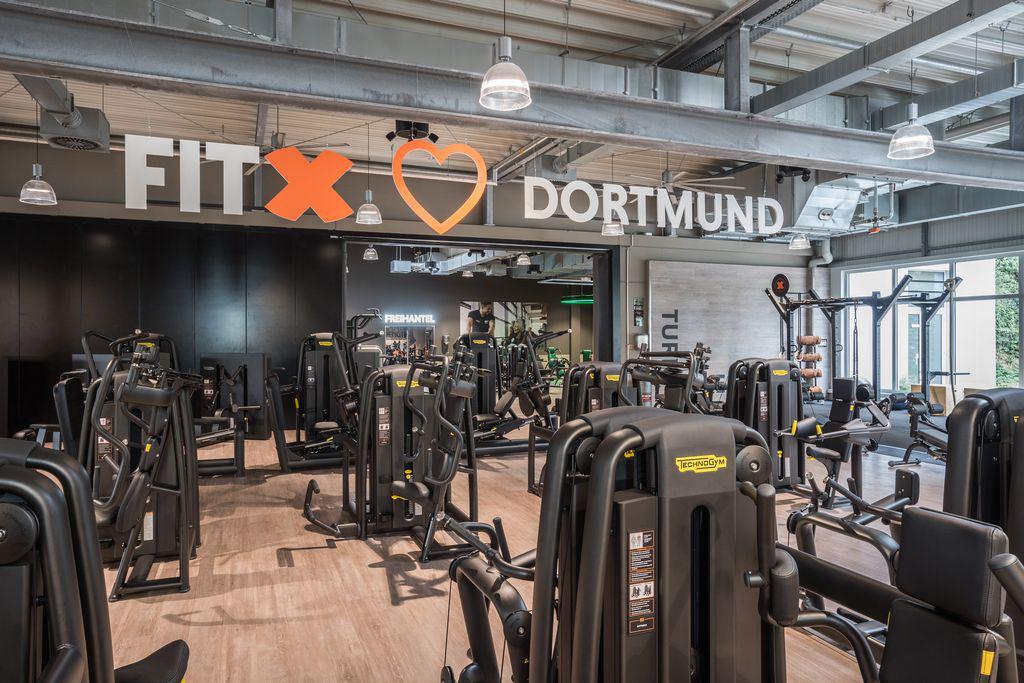 Bild 3 FitX Fitnessstudio in Dortmund